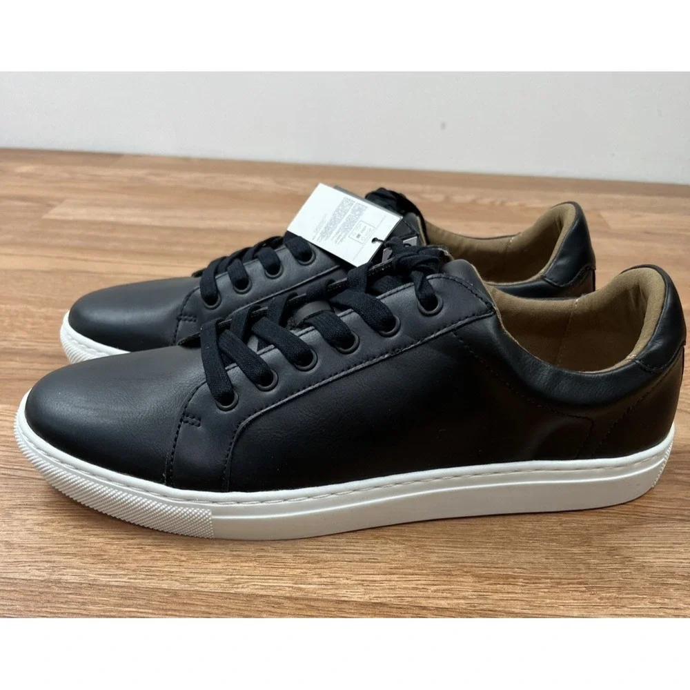 Banana Republic Men's Black Lace-Up Sneakers Size 10.5 NEW